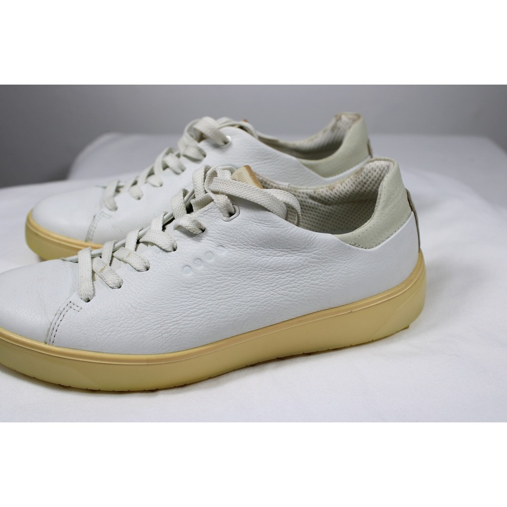 ECCO Womens Golf Shoes Sneakers Size 9 White Tan Leather Spikeless DriTan